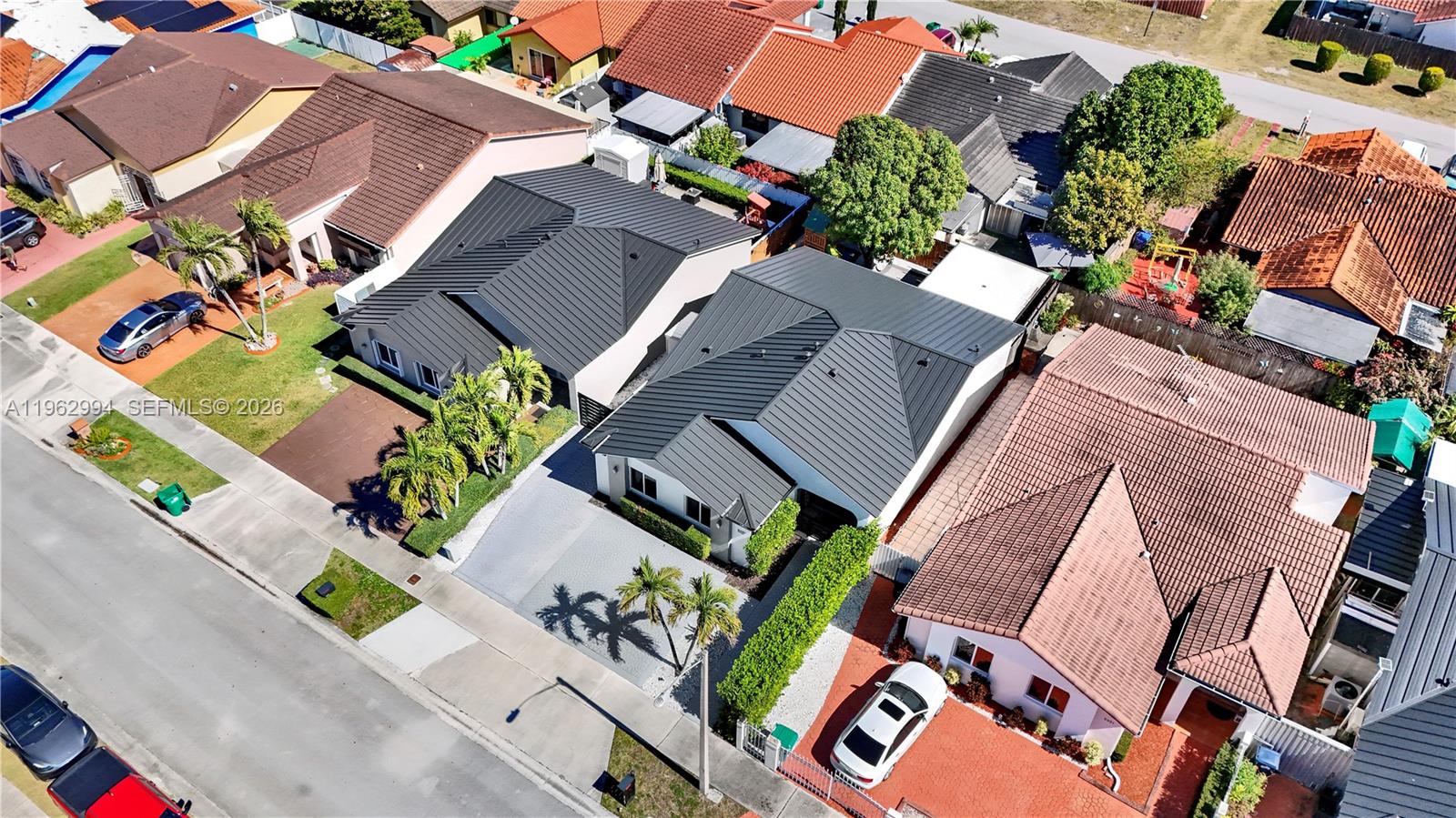 BIRD LAKES SOUTH SEC 3 - Residential