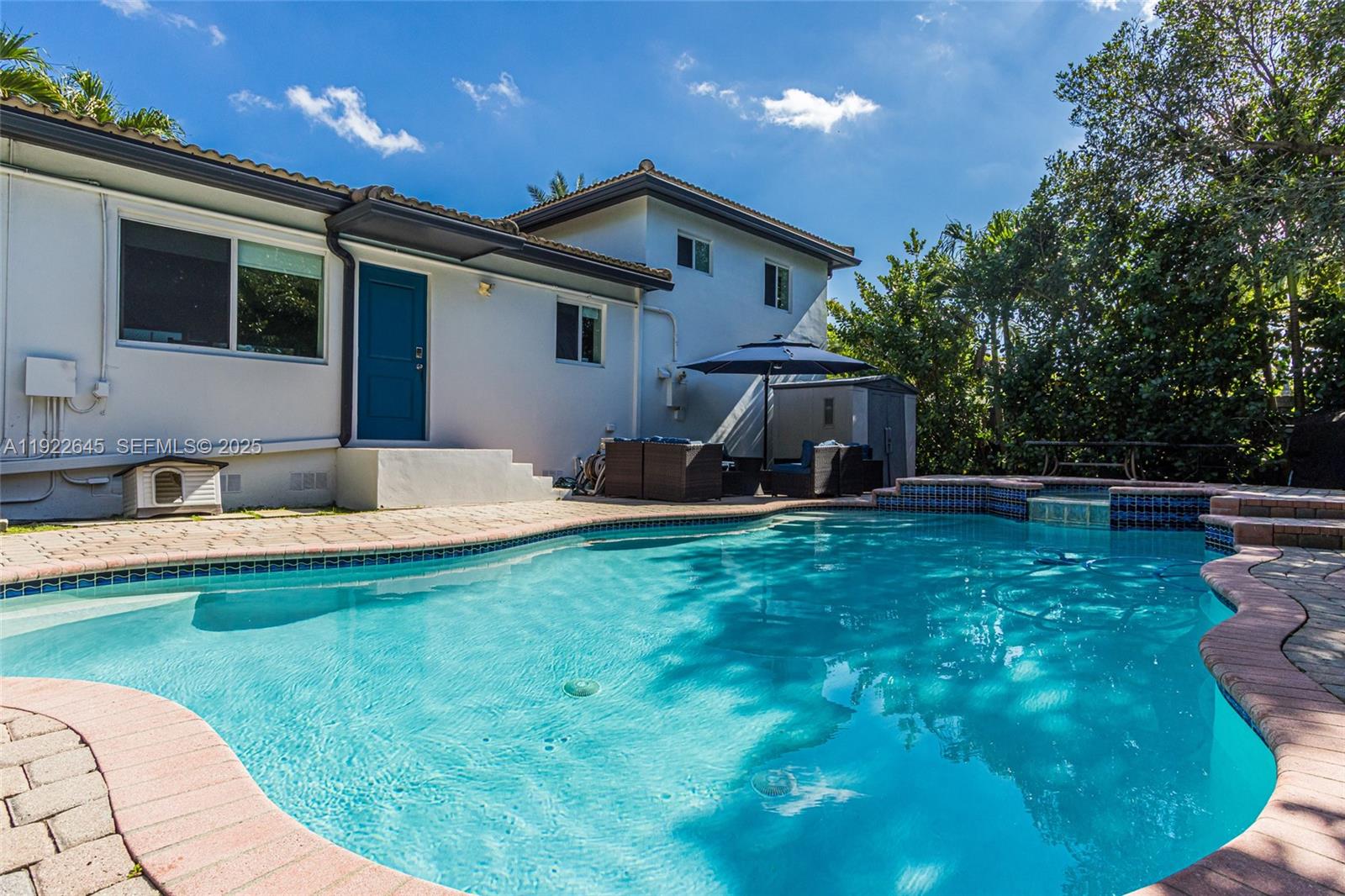 BREEZESWEPT ESTATES - Residential