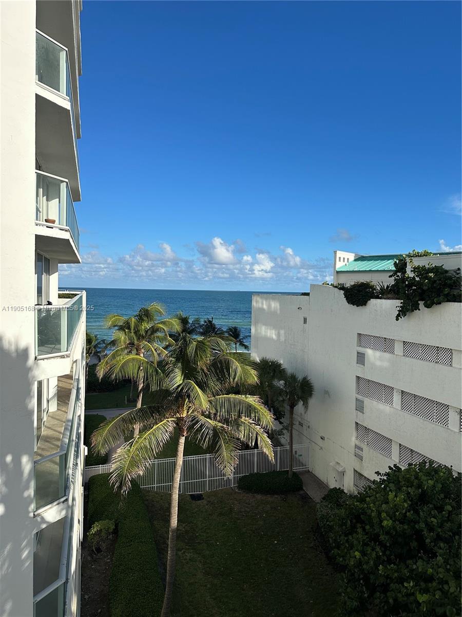 OCEANIA III CONDO - Residential Lease