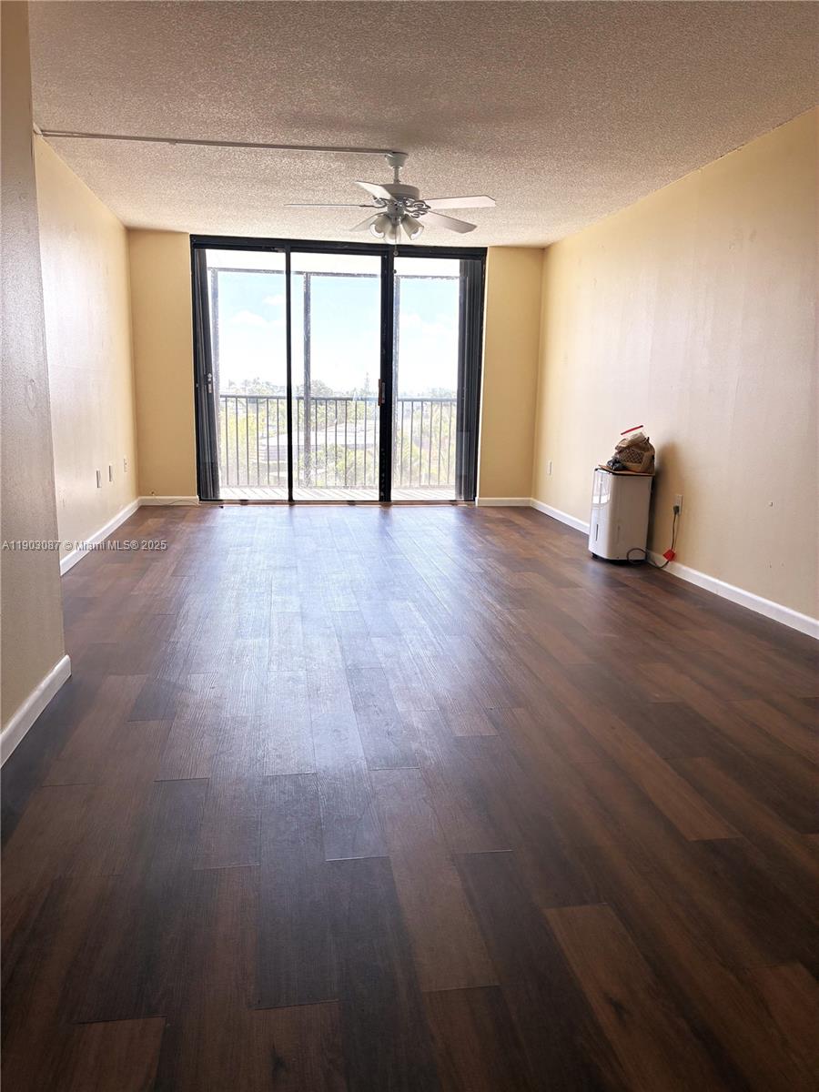 DORSET HOUSE CONDO - Residential