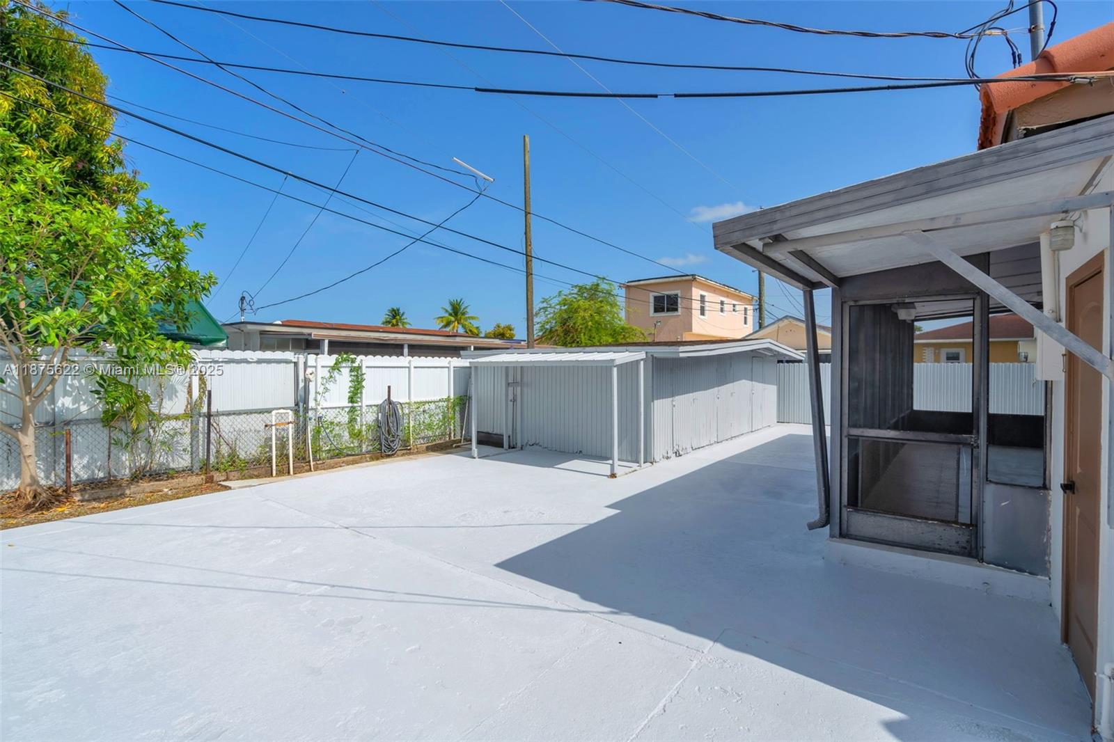 INGLESIDE PARK - Residential