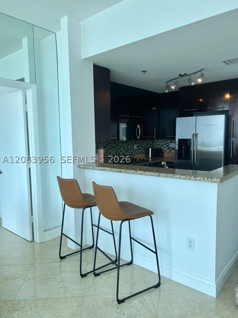 6515 Collins Ave 1707