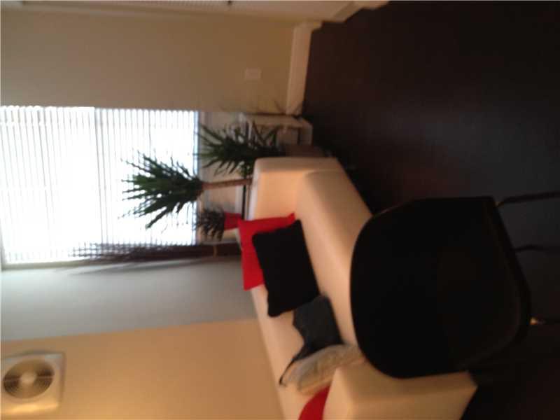 HAMPTON ON WASHINGTON AVE - Residential Lease