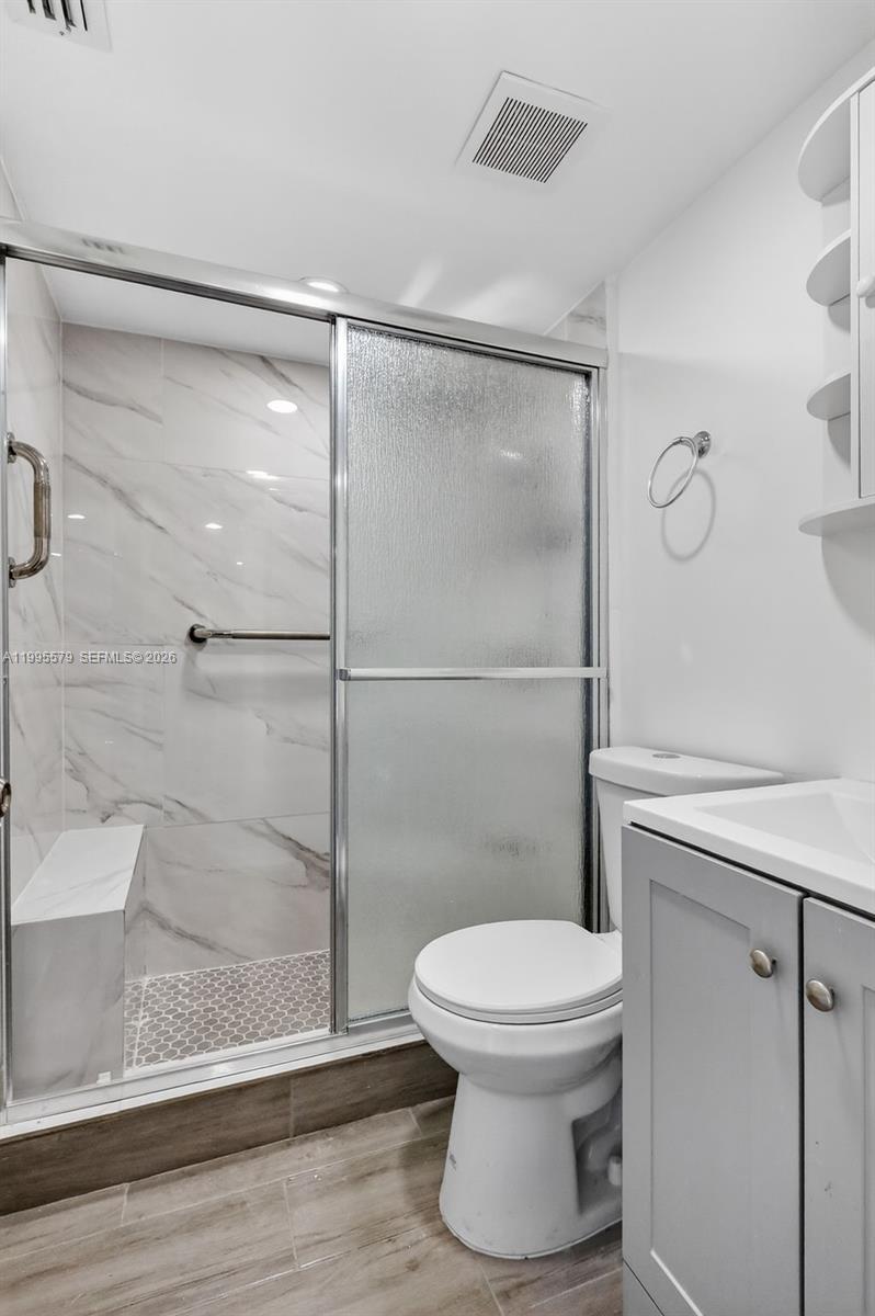 VILLAS AT CARRIAGE HILLS - Residential