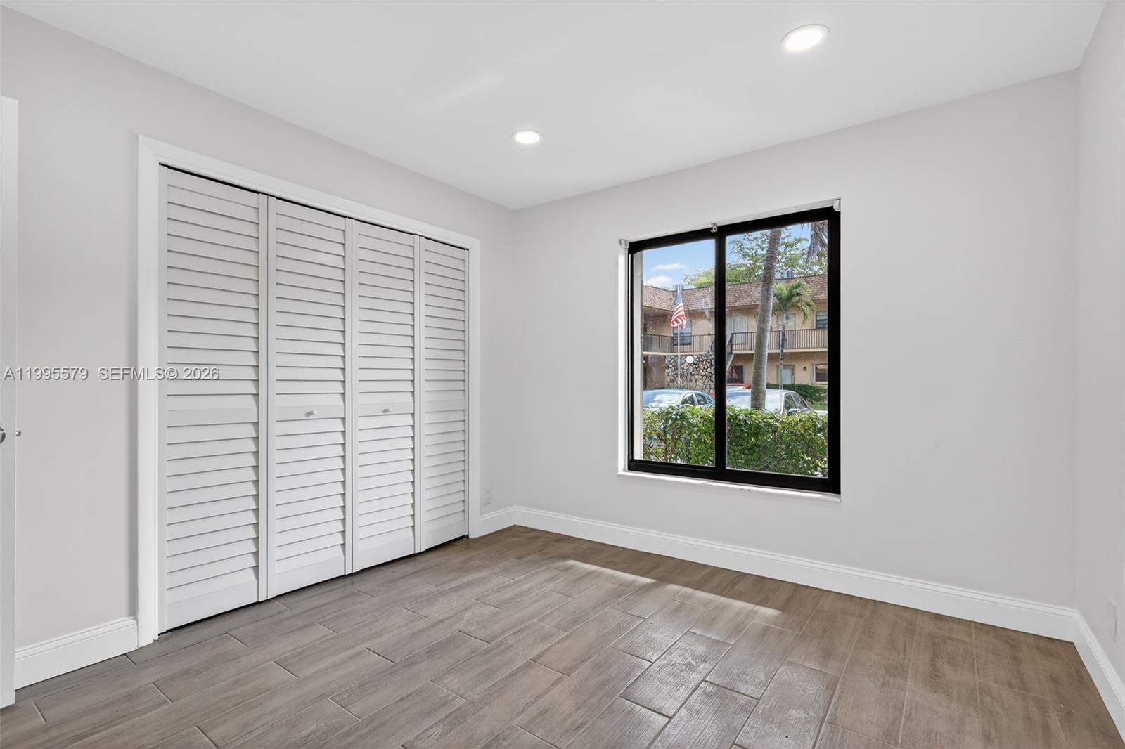 VILLAS AT CARRIAGE HILLS - Residential