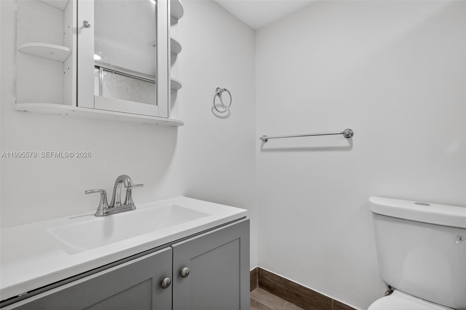 VILLAS AT CARRIAGE HILLS - Residential