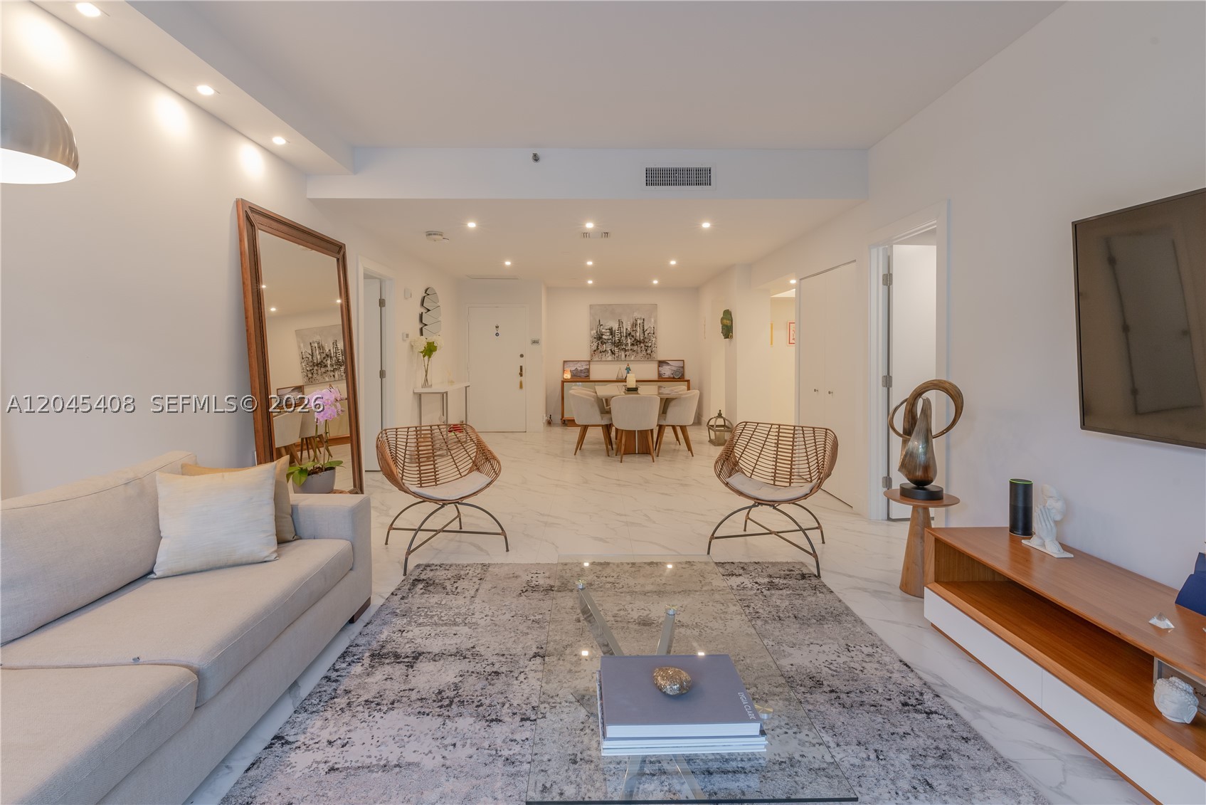 151 Crandon Blvd 122