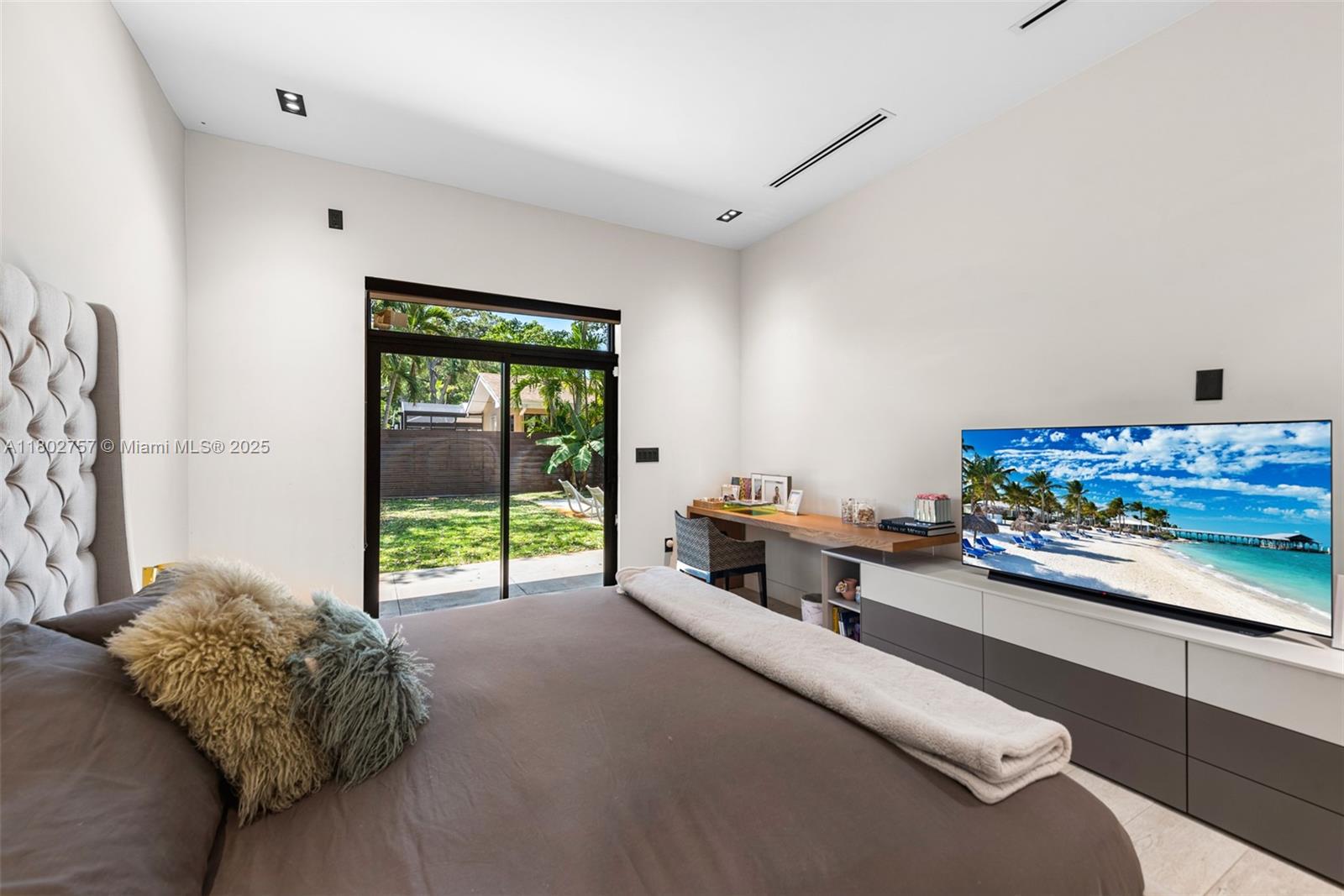 HIGHLAND WOODS SEC 2 - Residential