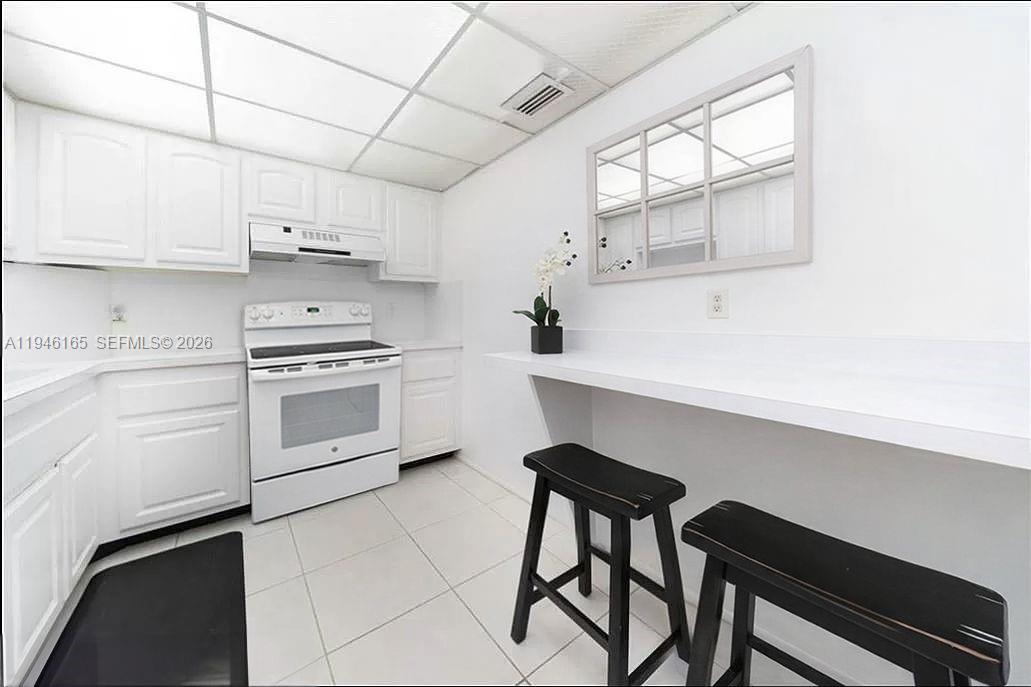 EMERALD HILLS - Residential