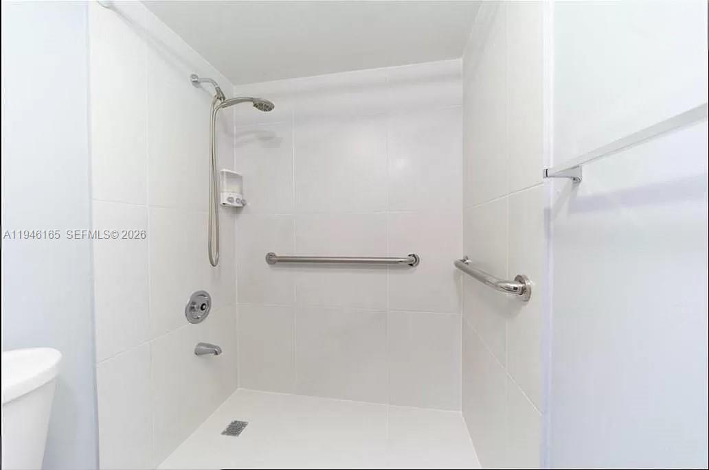 EMERALD HILLS - Residential