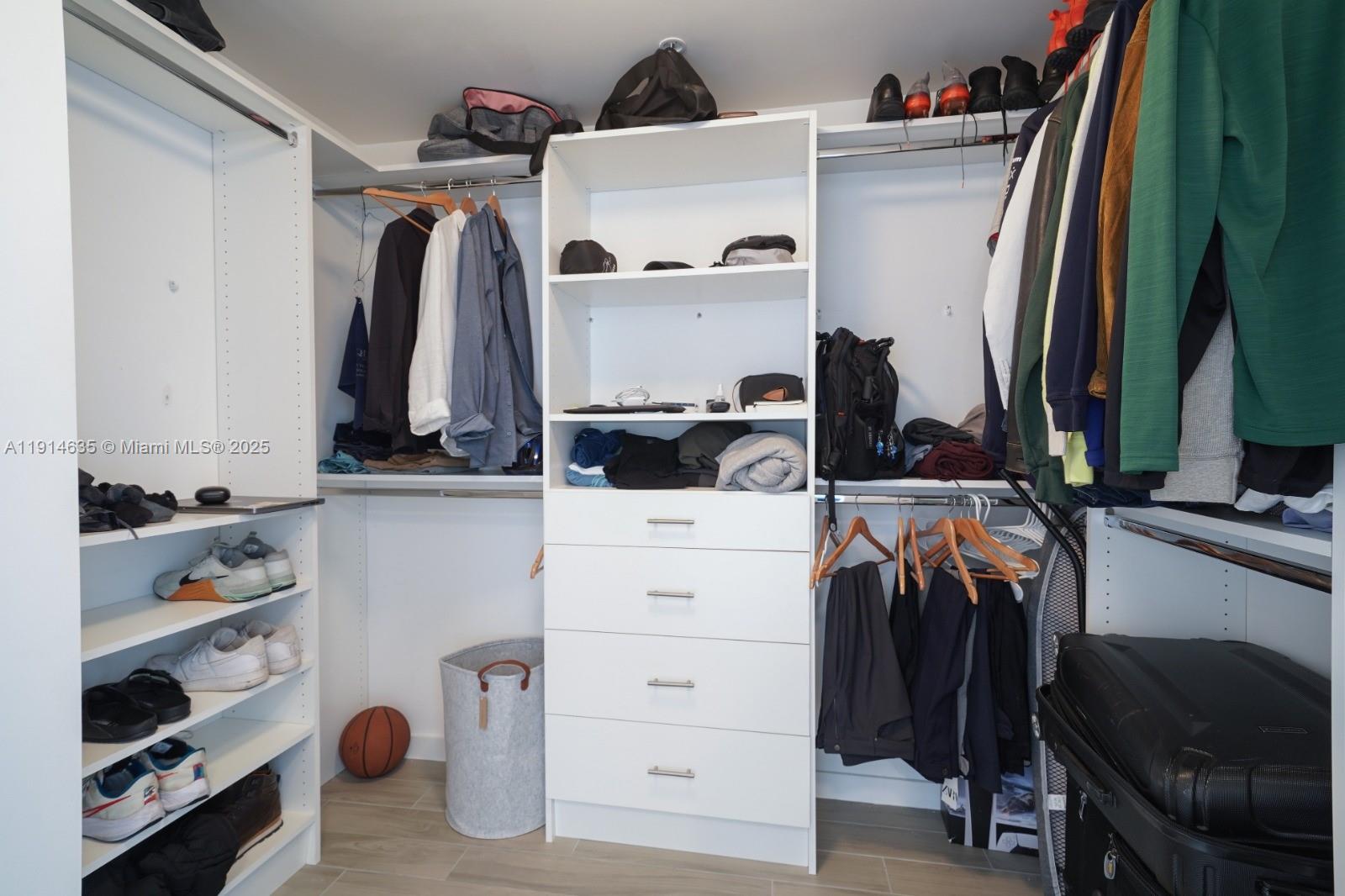 NINE AT MARY BRICKELL VIL - Residential Lease