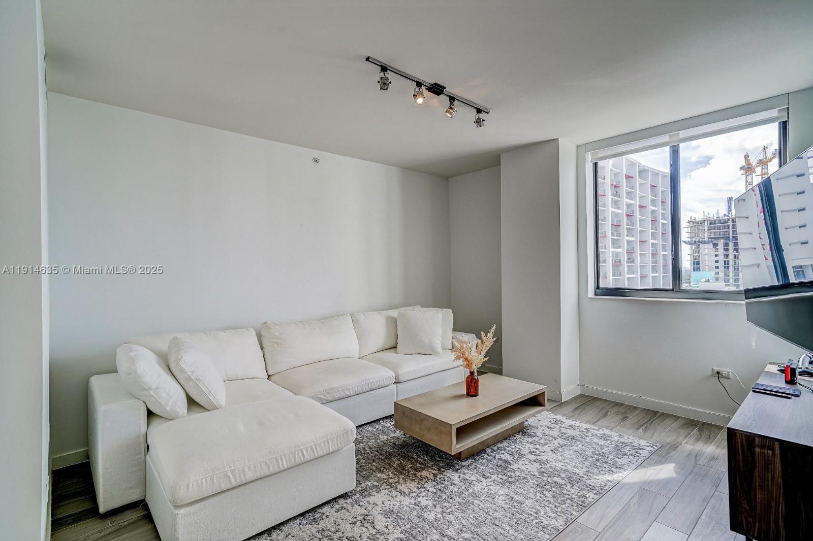 NINE AT MARY BRICKELL VIL - Residential Lease