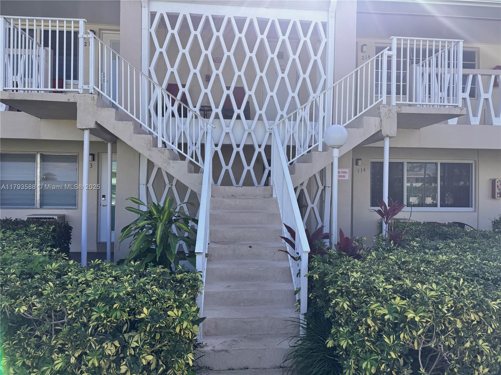 Property for Sale at 900 Atlantic Shores Blvd 116, Hallandale Beach, Broward County, Florida - Bedrooms: 1 
Bathrooms: 1  - $165,000