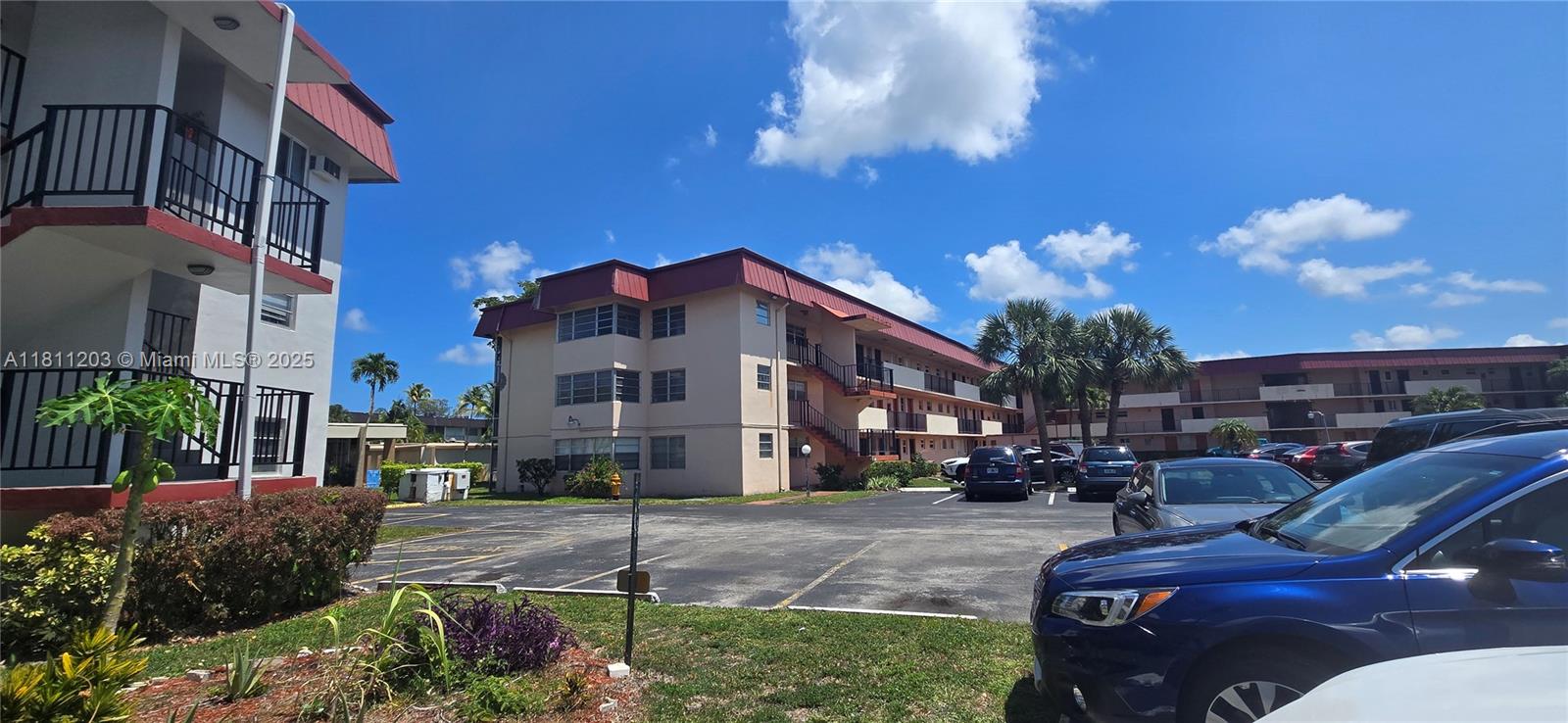 Address Not Disclosed, Miami, Broward County, Florida - 1 Bedrooms  
1 Bathrooms - 