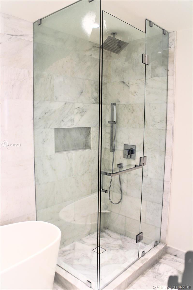 ECHO BRICKELL CONDO - Residential Lease