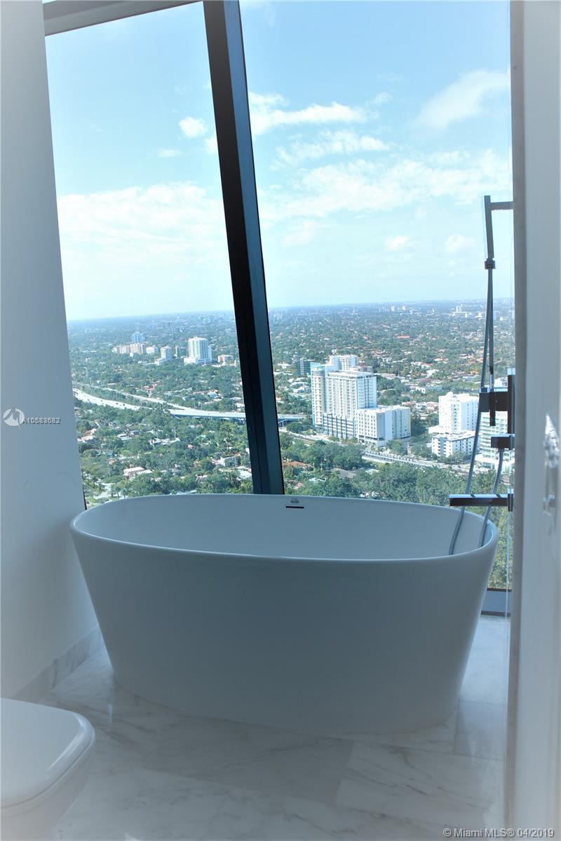 ECHO BRICKELL CONDO - Residential Lease