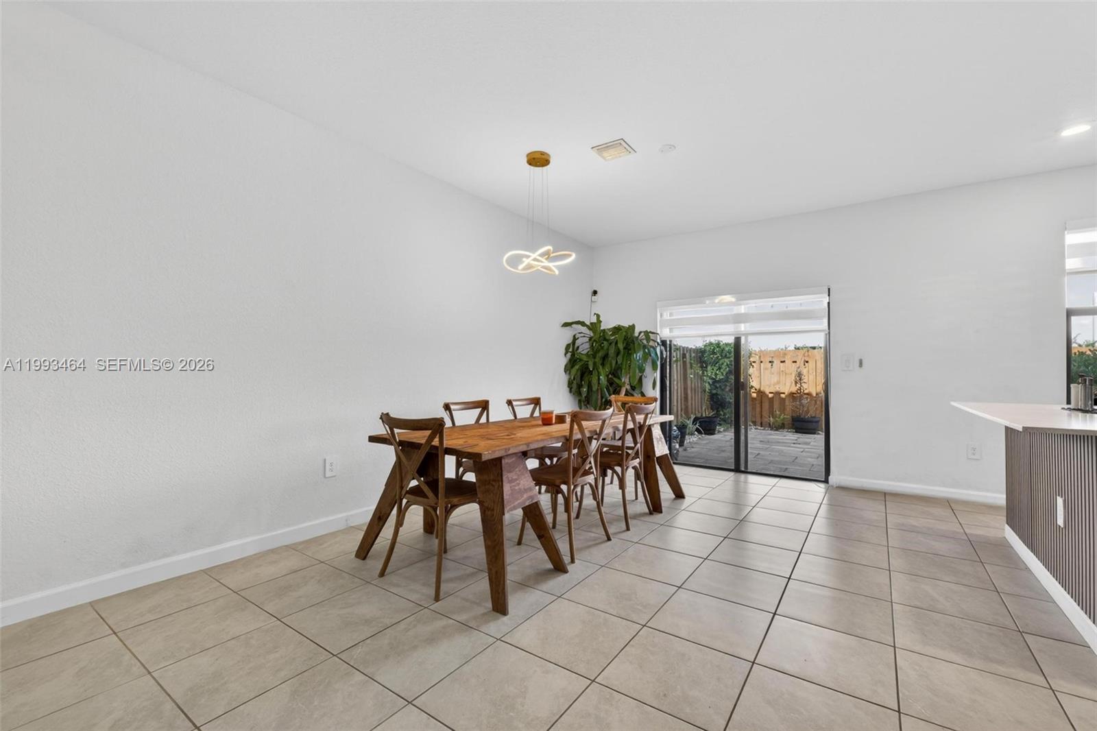 SILVER PALM RESIDENTIAL H - Residential