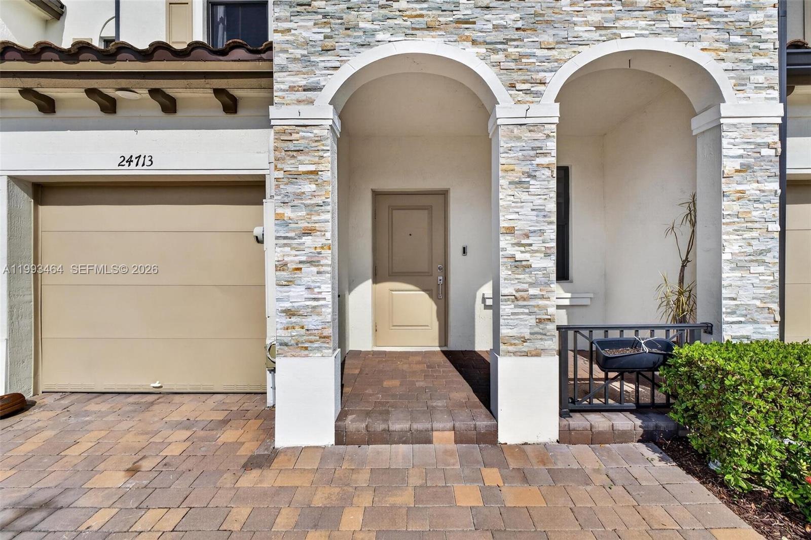 SILVER PALM RESIDENTIAL H - Residential