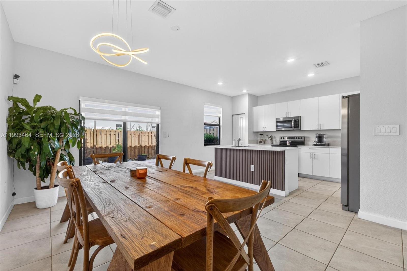 SILVER PALM RESIDENTIAL H - Residential