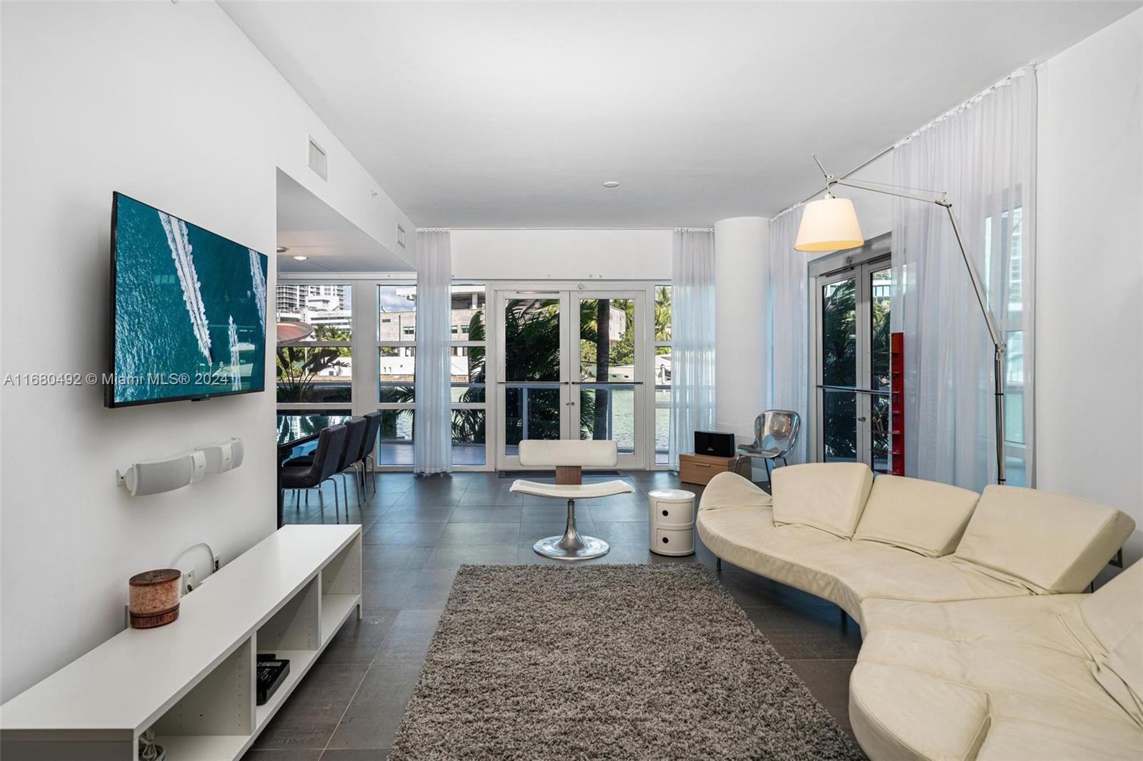SPEAR AT AQUA CONDO - Residential Lease