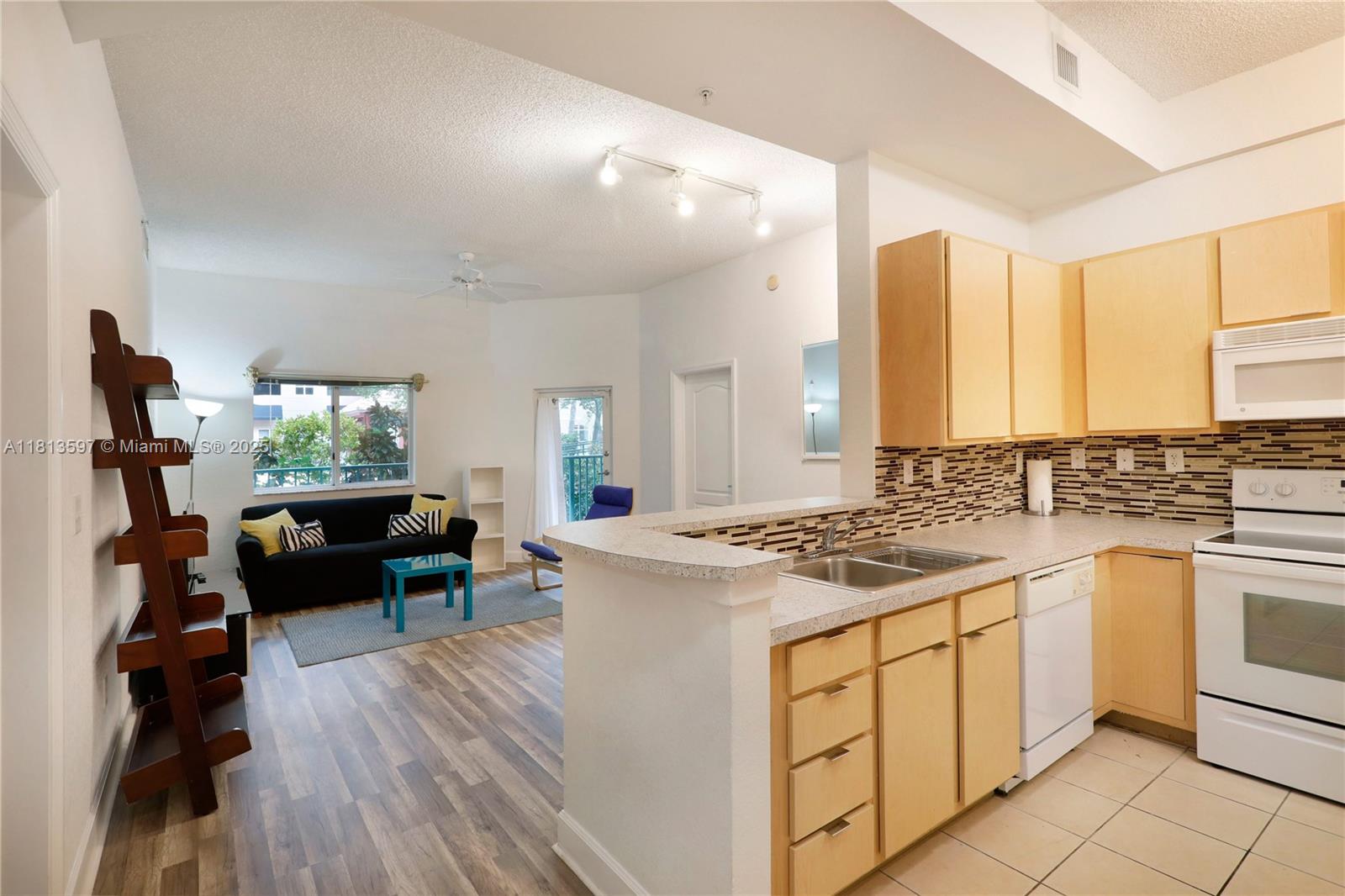 Rental Property at 6001 Sw 70th St 144, South Miami, Miami-Dade County, Florida - Bedrooms: 2 
Bathrooms: 2  - $3,100 MO.