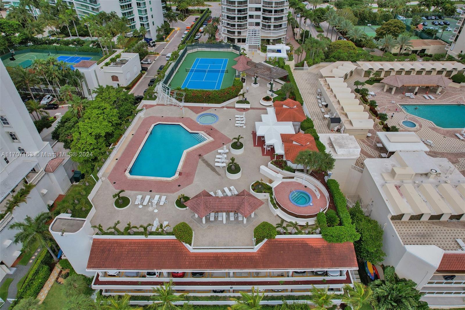 Welcome to luxury living in this elegant and modern residence located in the iconic Landmark. Enjoy breathtaking panoramic views of the ocean, Intracoastal & golf course with 2 private balconies.
A contemporary design with marble & hardwood floors. A modern open kitchen with quartzite countertops and stainless appliances are ideal for entertaining guests. The primary suite offers a walk-in closet and a bath suite with jetted tub, shower & bidet.
Situated on the famous Aventura 3.5 mile walking/biking loop, with amenities including an Intracoastal park, gym, pool, hot tub, tennis court, game & rec room, valet, doorman and security.
***Please note: Not all furniture in pictures will be furnished. Only furniture currently in the unit. ***