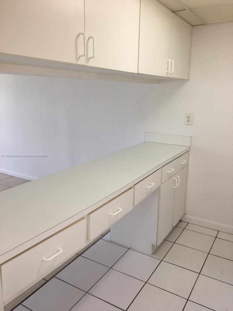 291 NW 177th St C-117