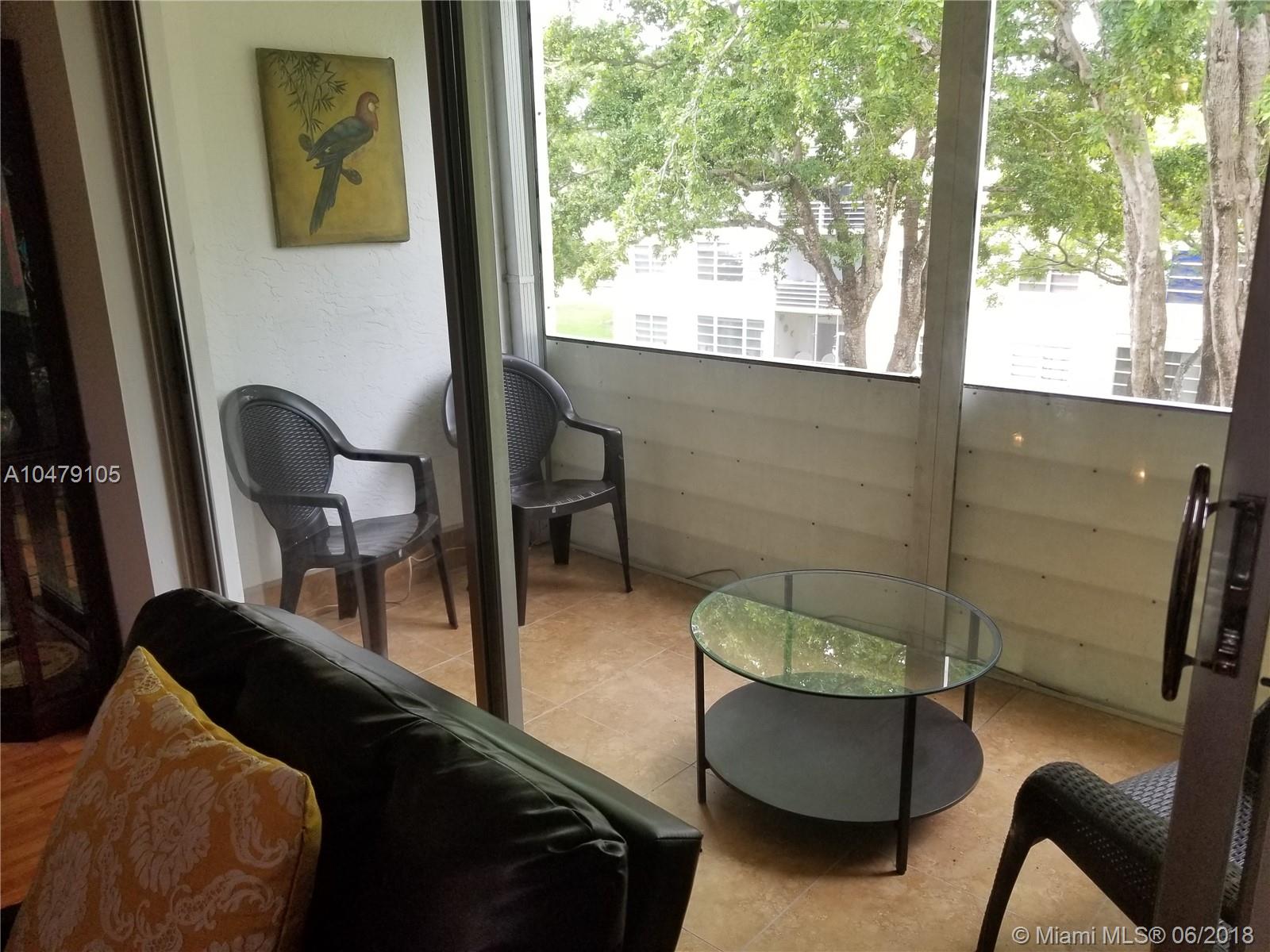 CAMBRIDGE HOUSE WEST OF C - Residential