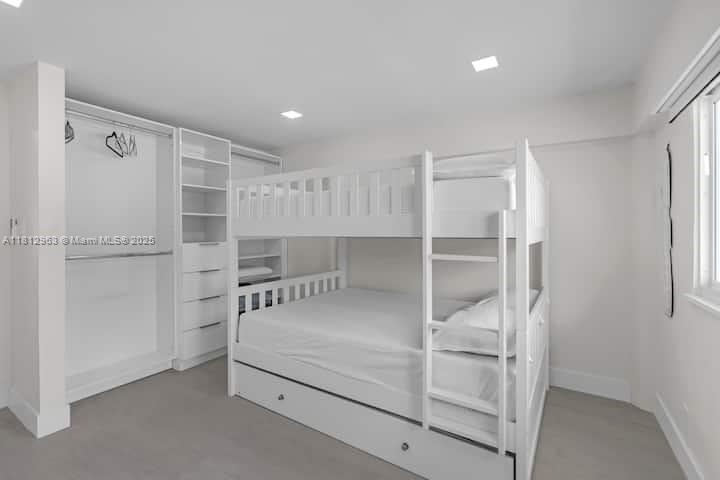 PLANTATION KEY COLONY 1ST - Residential Lease