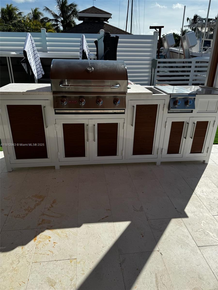 PLANTATION KEY COLONY 1ST - Residential Lease