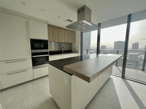 1000 Brickell Plz 1912 Miami FL 33131