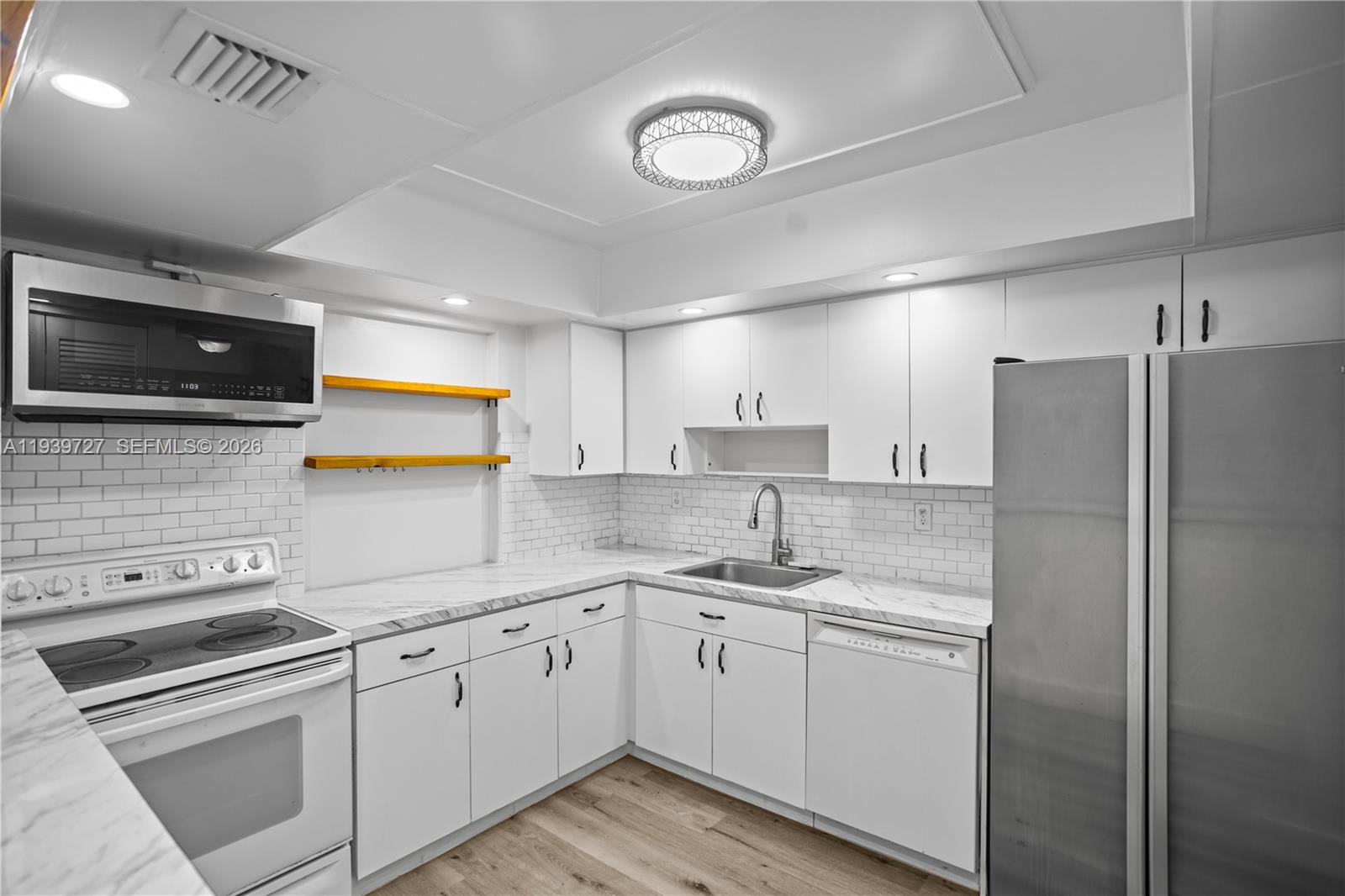 DESOTO PARK NORTH CONDO - Residential