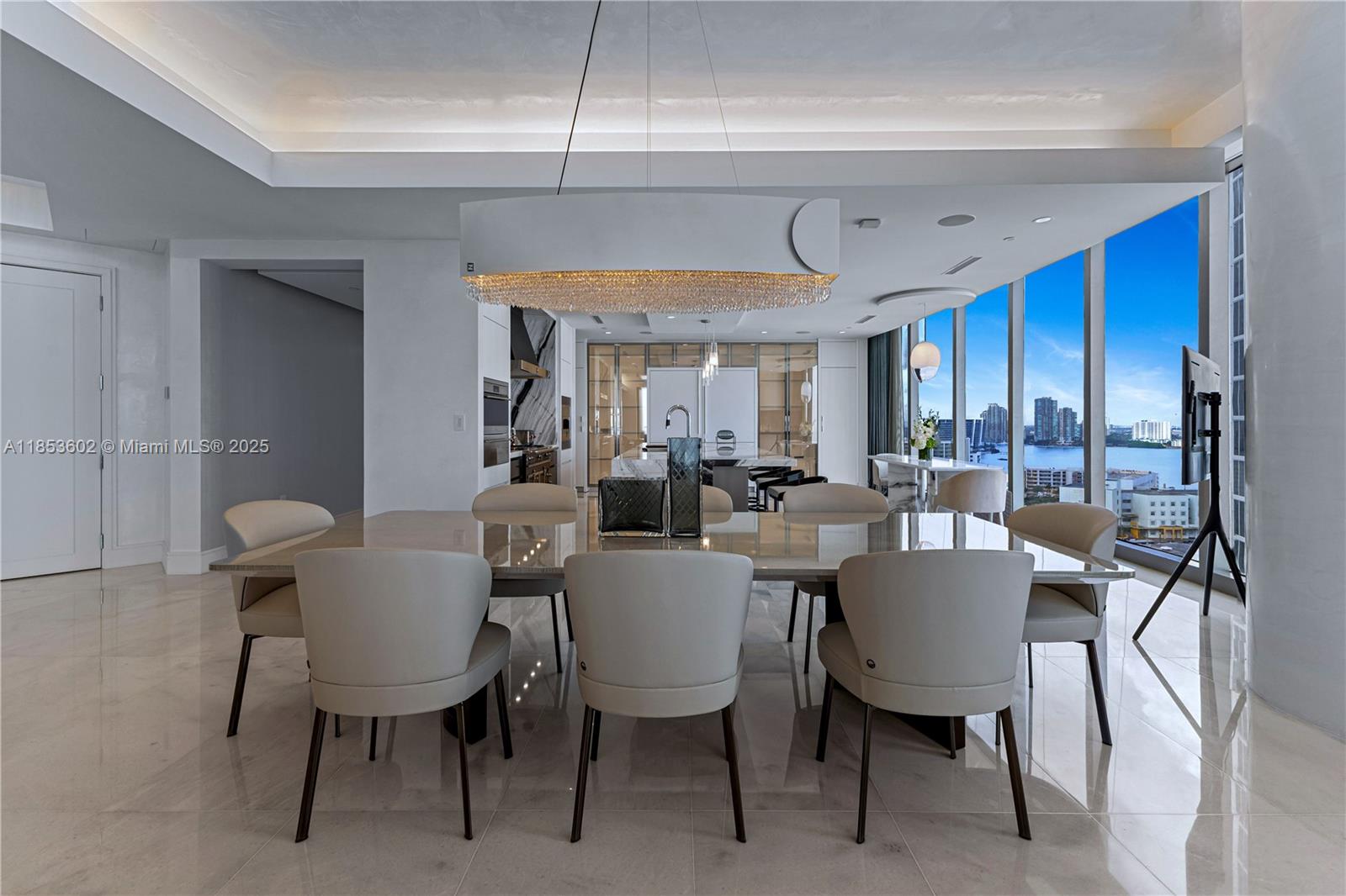 THE ESTATES ACQUALINA - Residential Lease