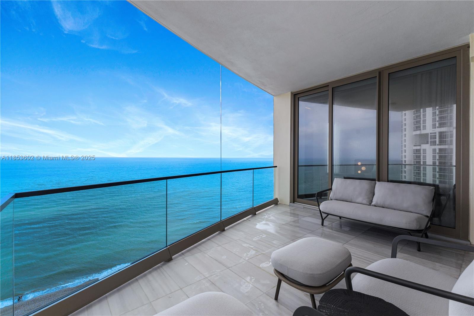 THE ESTATES ACQUALINA - Residential Lease