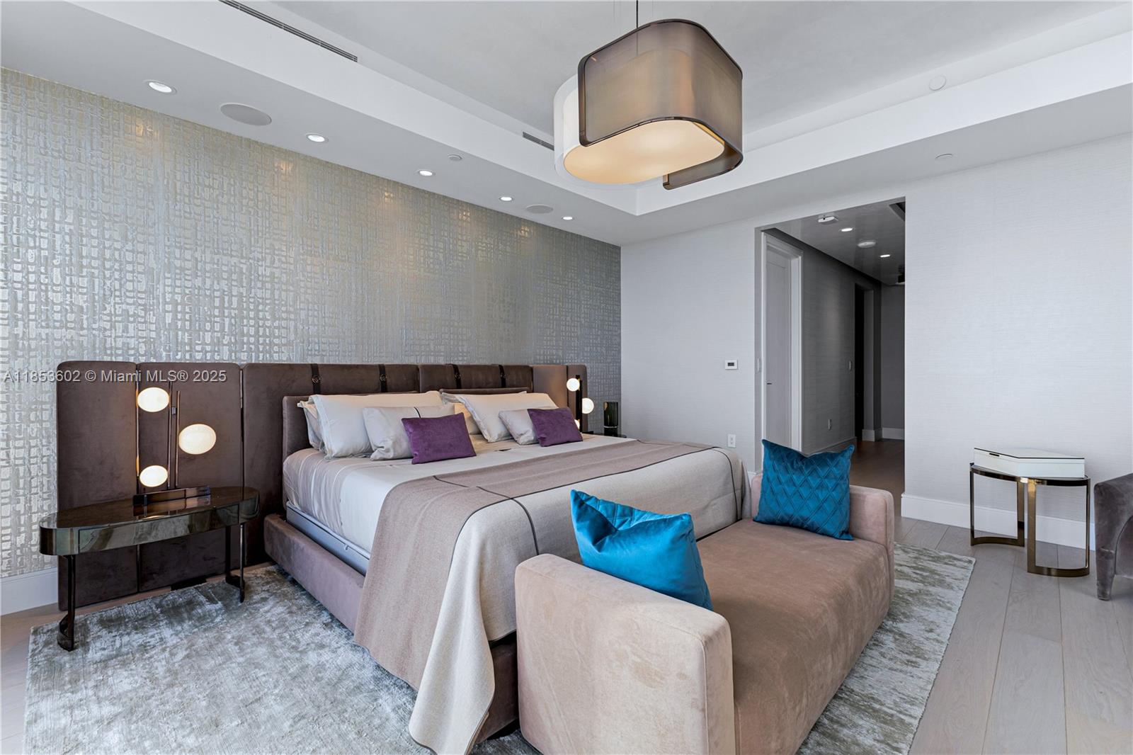 THE ESTATES ACQUALINA - Residential Lease