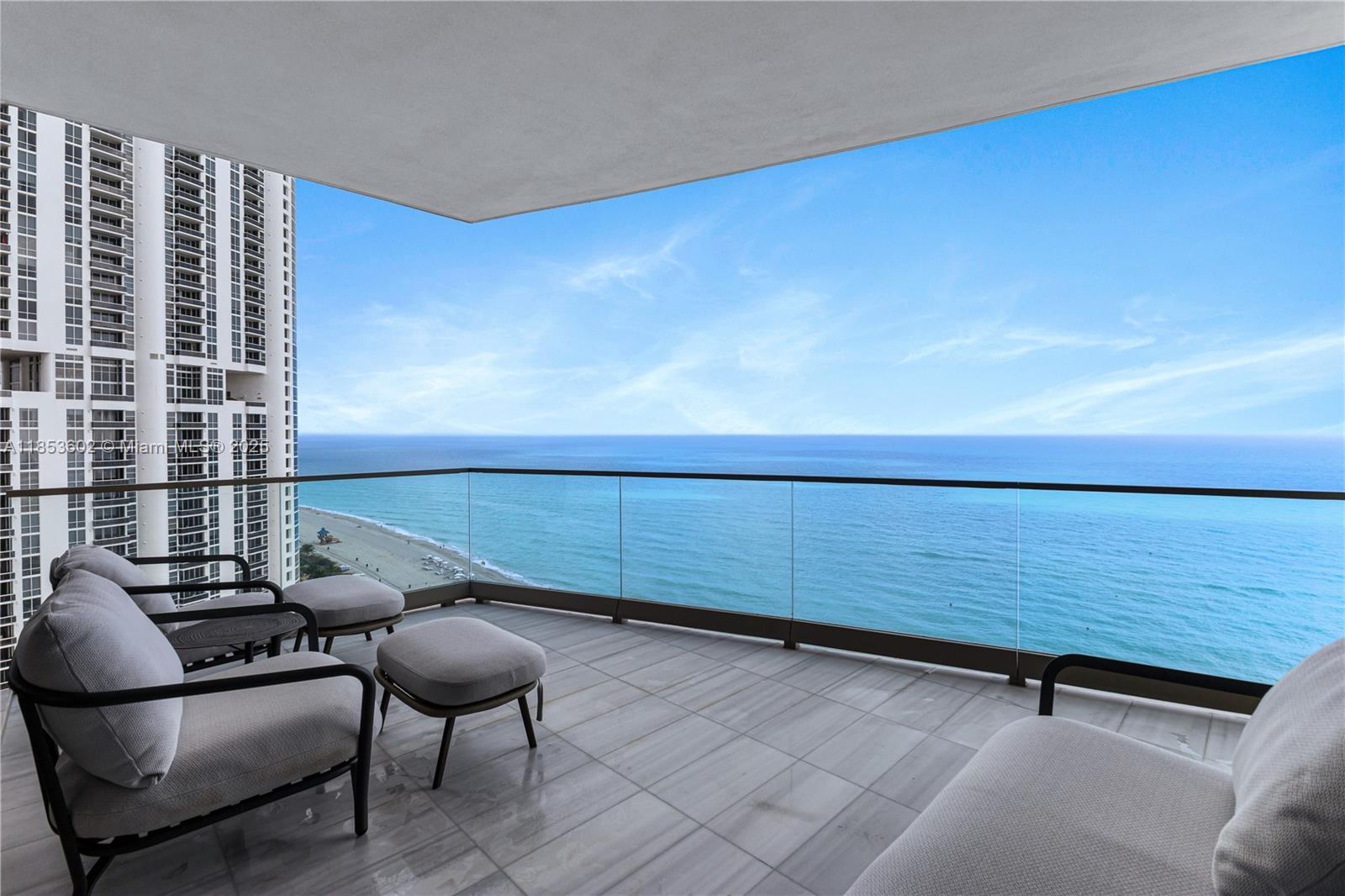 THE ESTATES ACQUALINA - Residential Lease