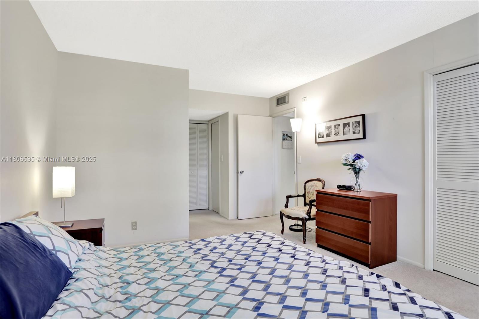 NO 49 PALM-AIRE COUNTRY C - Residential