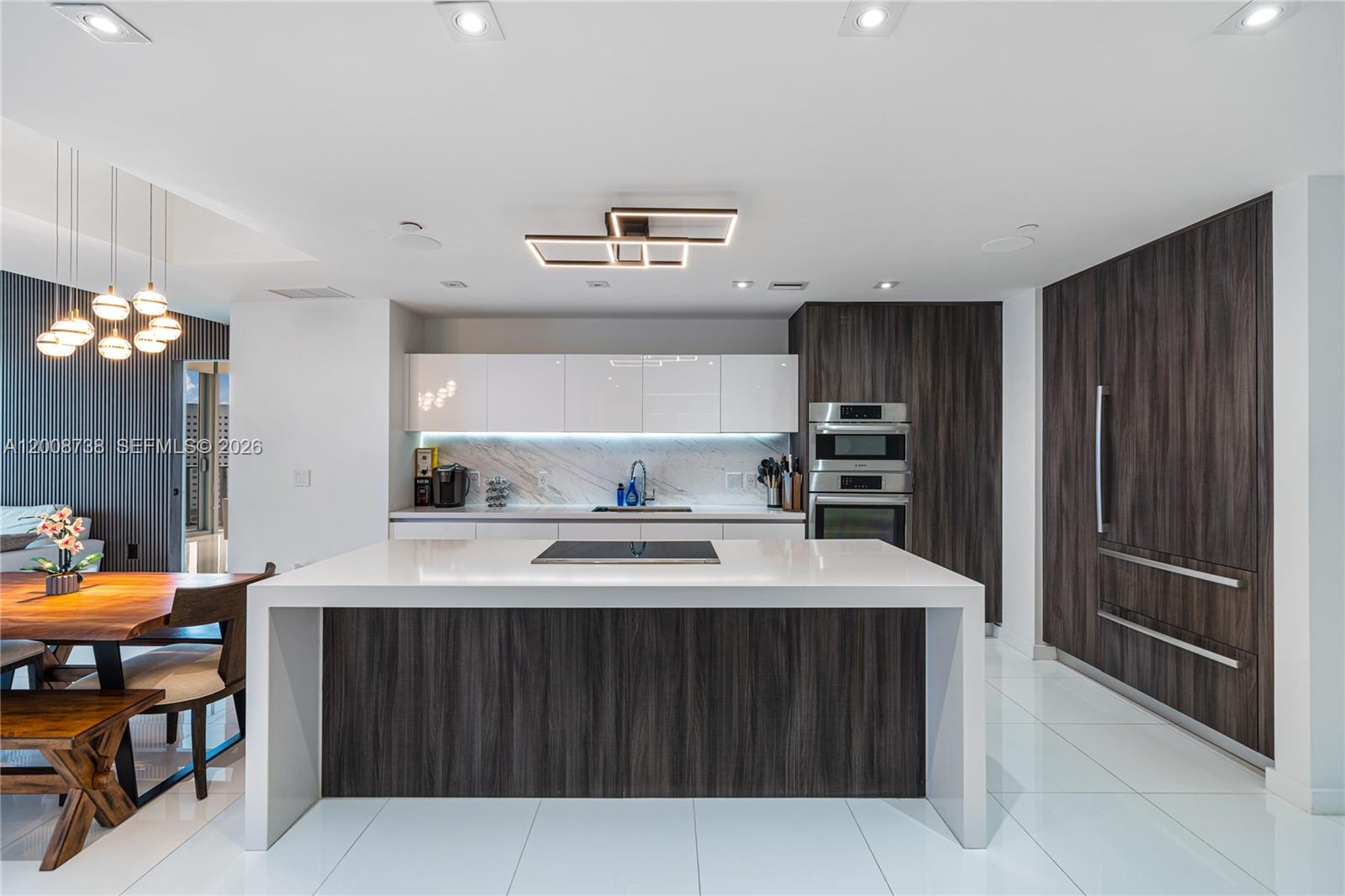 PARAMOUNT MIAMI WORLDCENTE - Residential