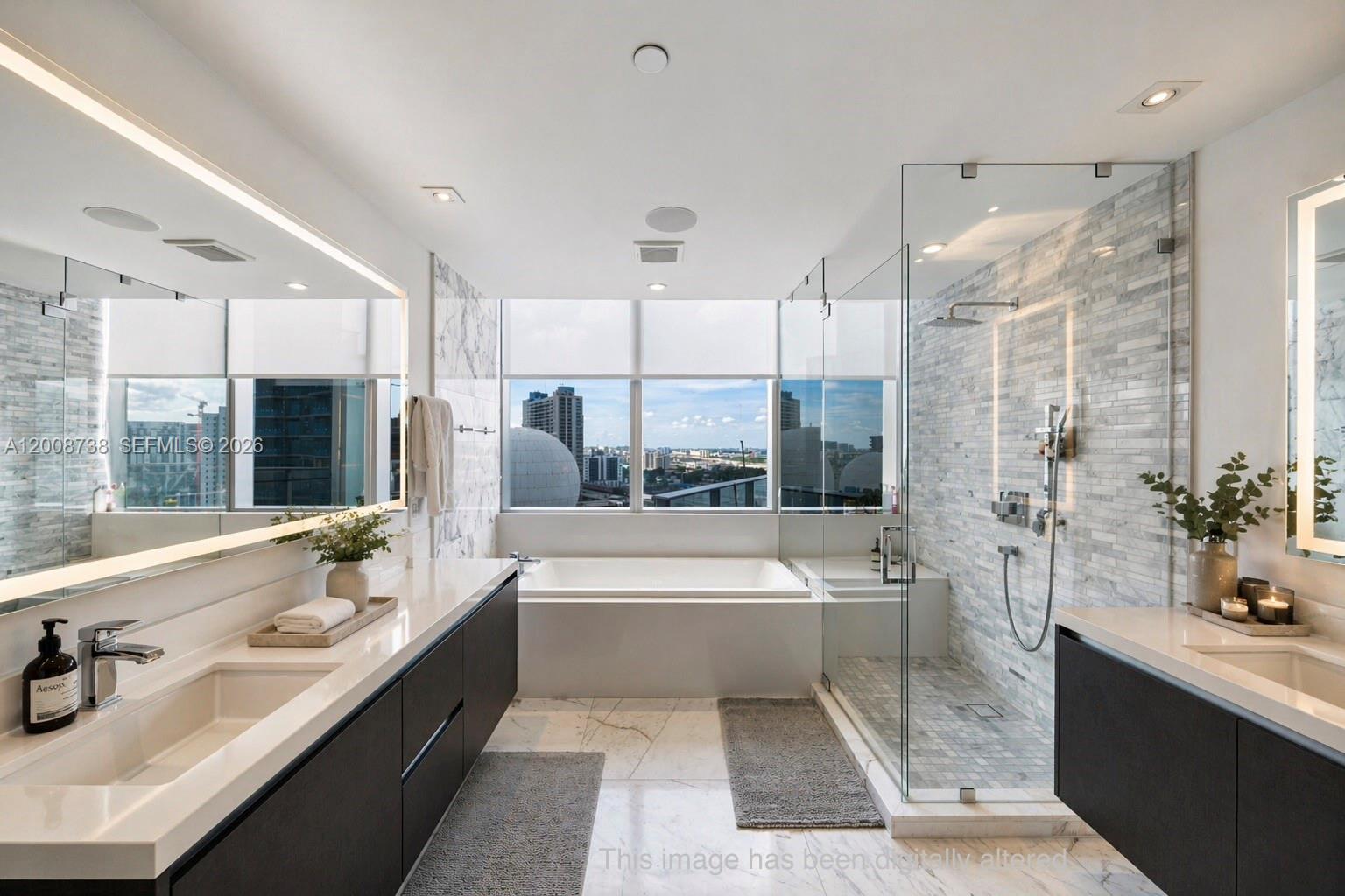 PARAMOUNT MIAMI WORLDCENTE - Residential