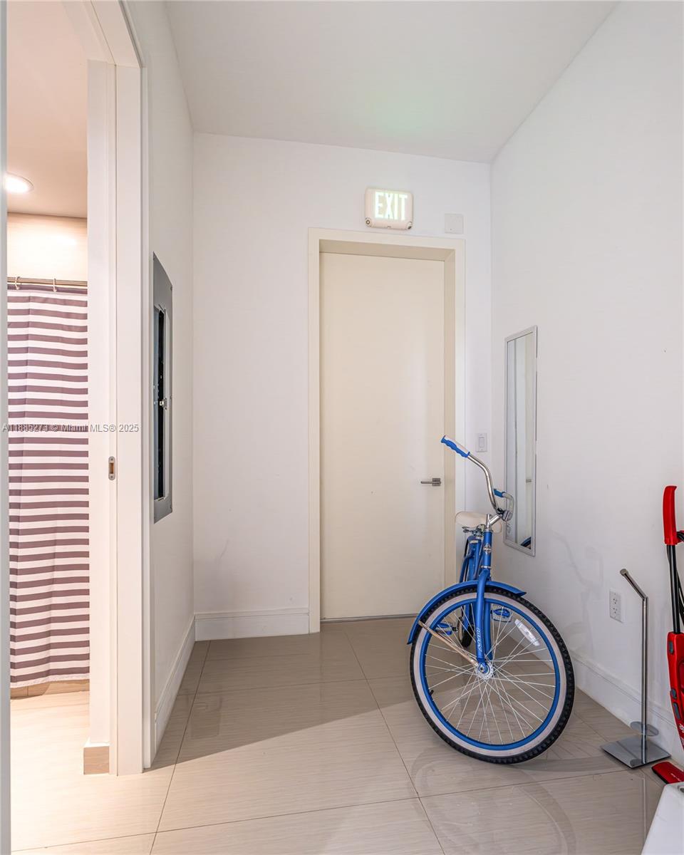 ECHO CONDO - Residential