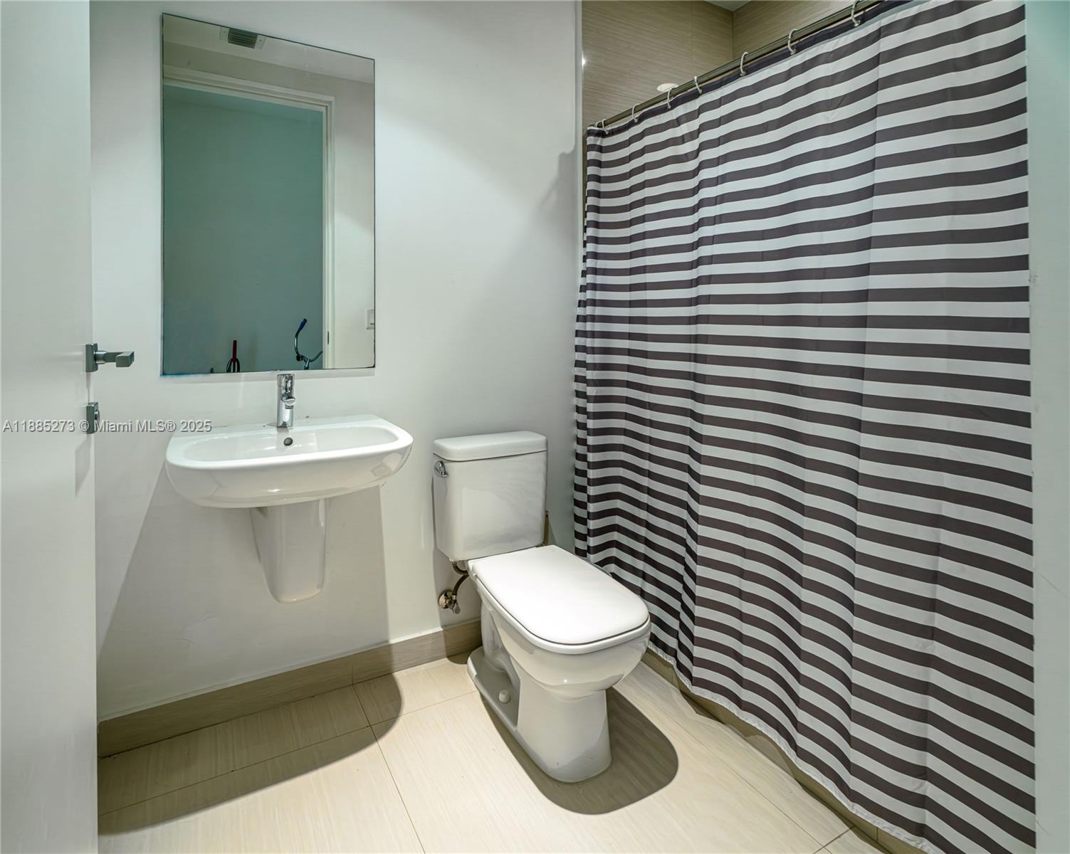 ECHO CONDO - Residential