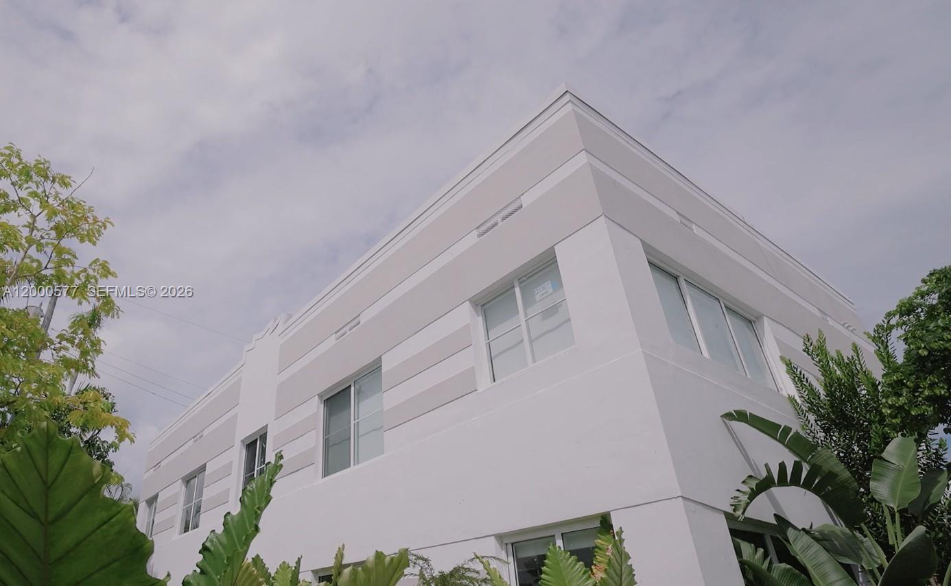 LINCOLN SUB - Residential Lease