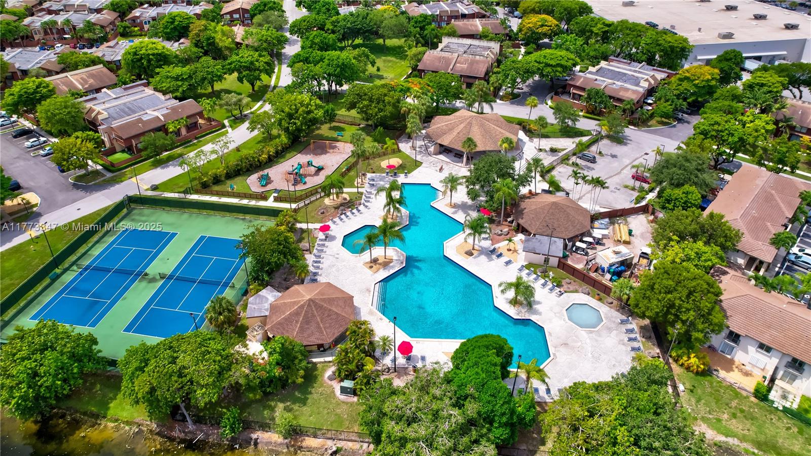 SNAPPER VILLAGE PH 2 SEC - Residential