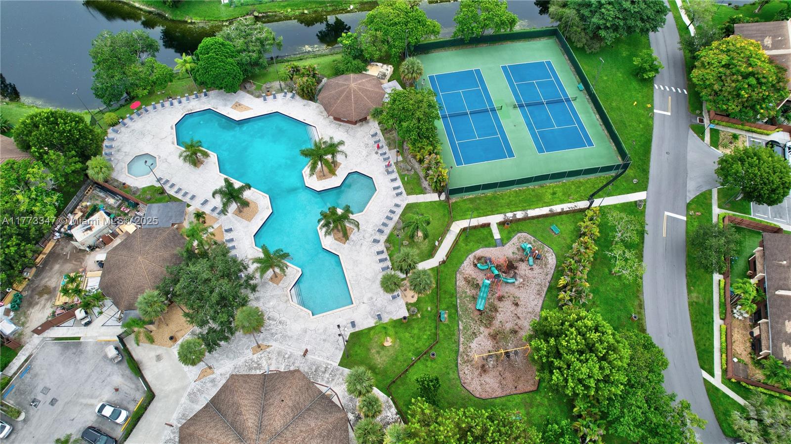 SNAPPER VILLAGE PH 2 SEC - Residential