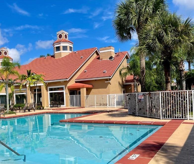 BISCAYNE BEACH CLUB CONDO - Residential Lease