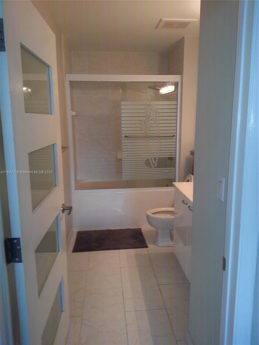 133 NE 2nd Ave 412