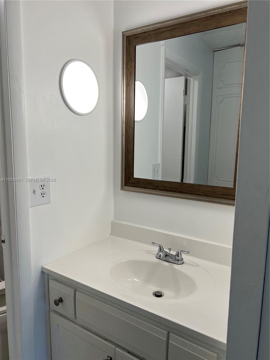 INTERNATIONAL VILLAGE AT - Residential Lease
