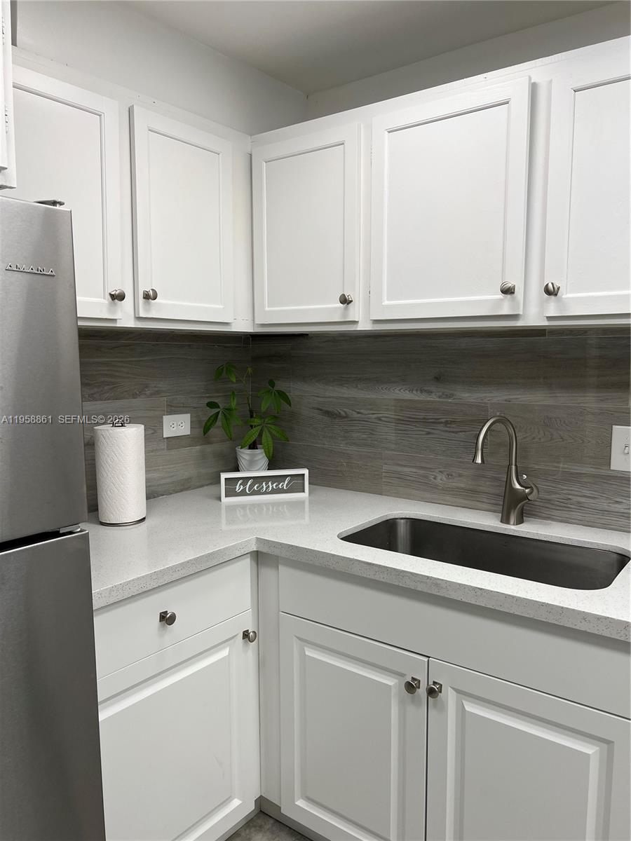 INTERNATIONAL VILLAGE AT - Residential Lease