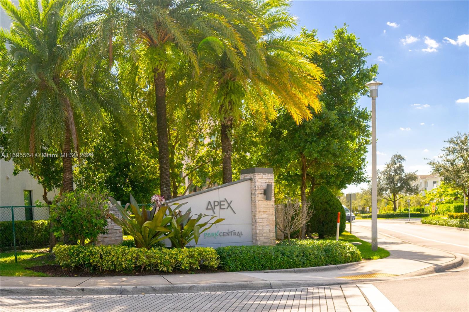APEX AT PARK CENTRAL COND - Residential