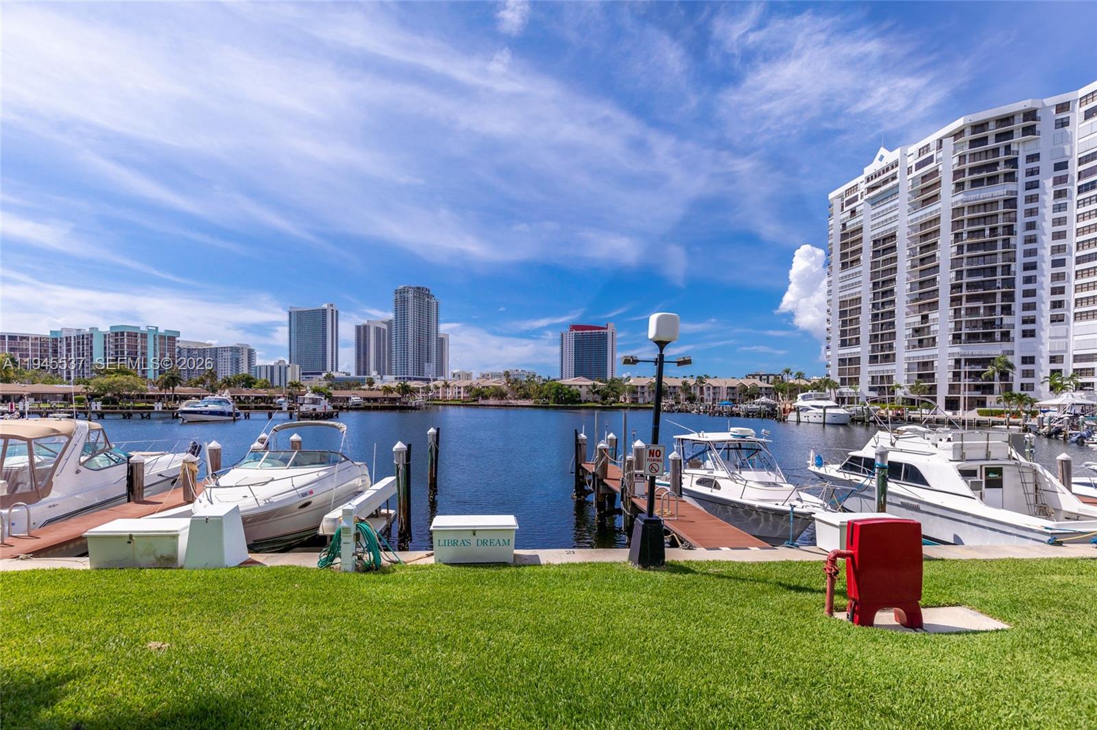 OLYMPUS CONDO PHASE - Residential